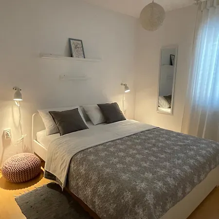 Sol Lägenhet Baška